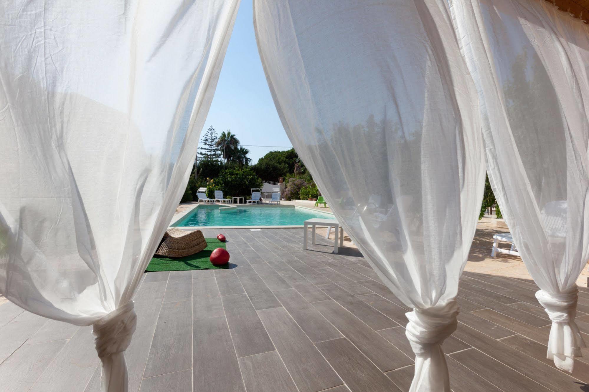 Villa U Marchisi B&B ชิคลี ภายนอก รูปภาพ